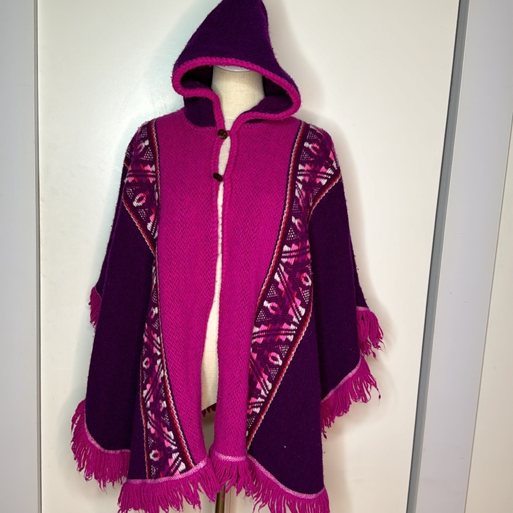 MILMARTE Women's Wool Ecuadorian Hooded Poncho